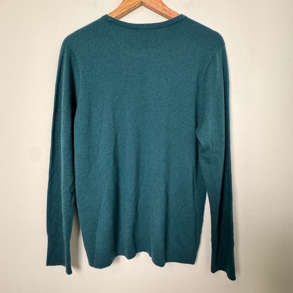 NWT 70% Wool 30% Cashmere Blend Classic Crew Neck Sweater - Picture 8 of 11